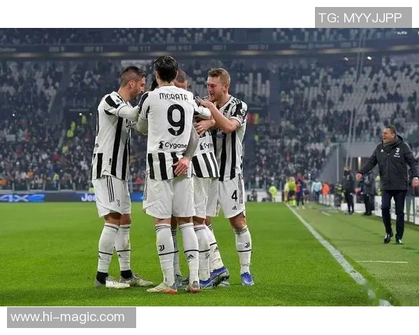 1999年尤文图斯与曼彻斯特联巅峰对决回顾与分析