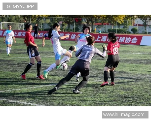 苏联足球明星别拉诺夫的传奇生涯与对足球的深远影响探讨